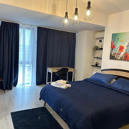 Central Studio Bucur 부쿠레슈티 외부 사진