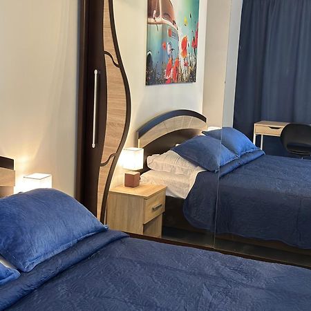 Central Studio Bucur 부쿠레슈티 외부 사진