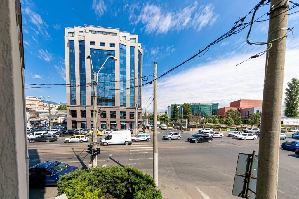 Central Studio Bucur 부쿠레슈티 외부 사진