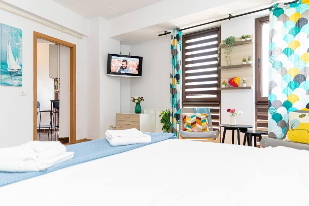 Central Studio Bucur 부쿠레슈티 외부 사진