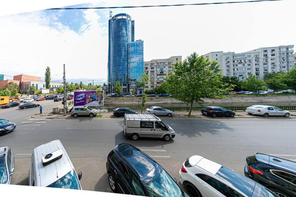Central Studio Bucur 부쿠레슈티 외부 사진