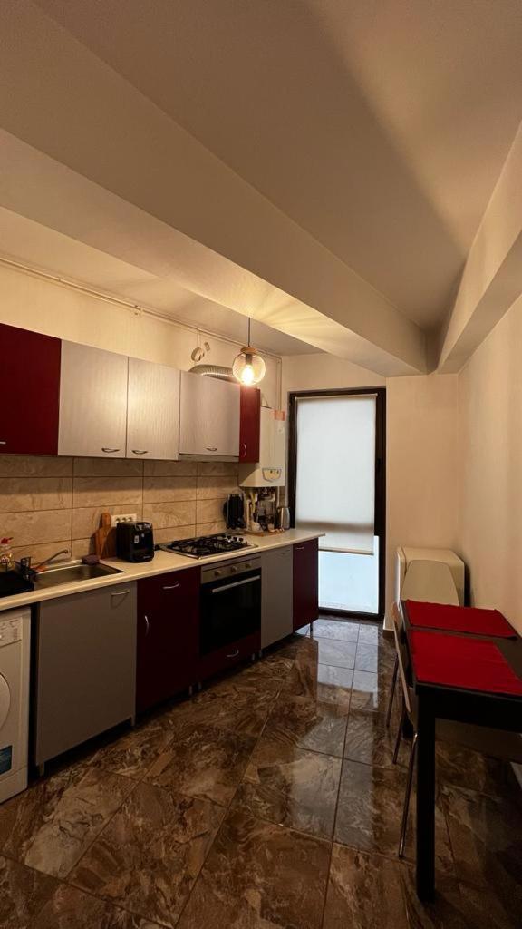 Central Studio Bucur 부쿠레슈티 외부 사진